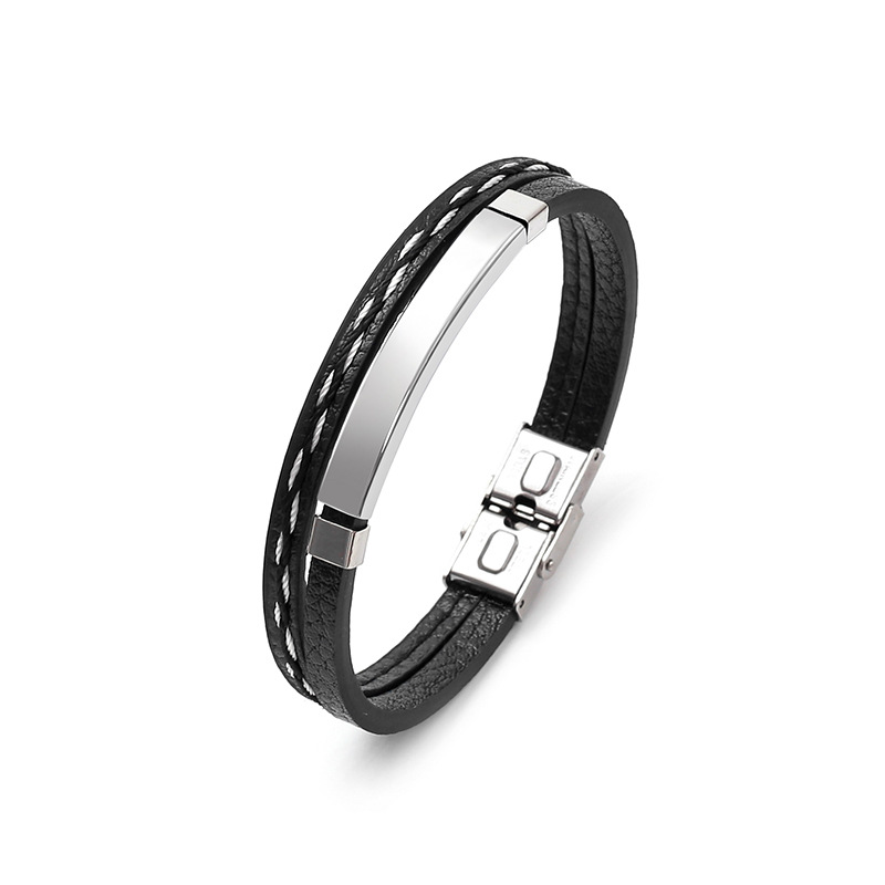 Spot al por mayor simple y versátil creativo nuevo estilo de acero de titanio pareja pulsera coreana personalidad de moda pulsera tejida a mano