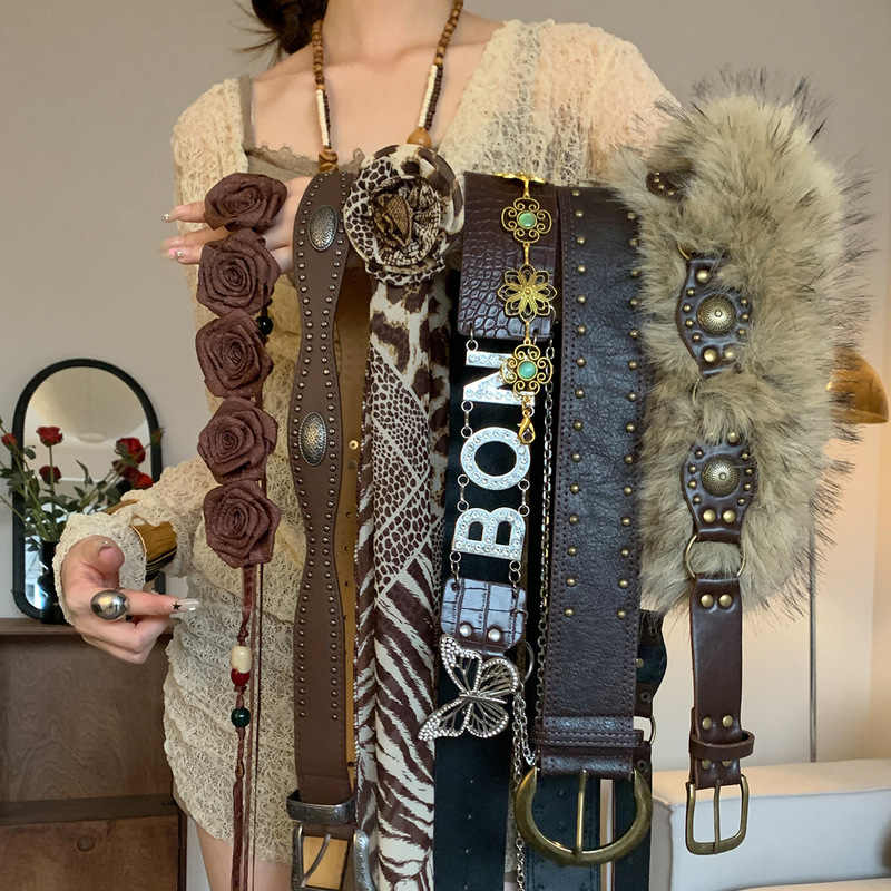 Retro Western Style Brown Rivet Belt Women's Niche Design Flower Waist Rope with Skirt Jeans Girdle Accessories