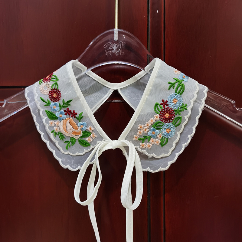 66545 흰색 자동차 스트립