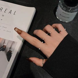 耳扣;戒指;耳环