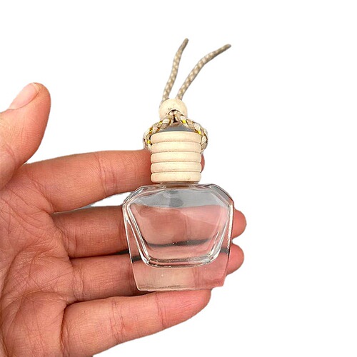 6ML 10Ml Various car pendants, empty perfume bottles, car perfume pendants, car pendants