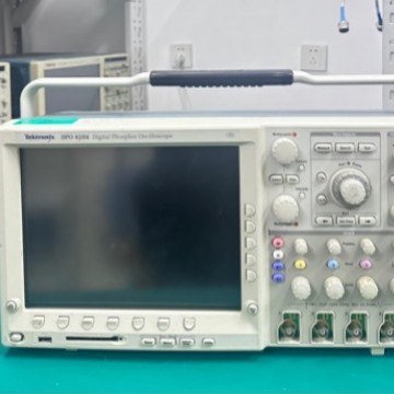 长期出售泰克DPO3054  MSO4104 1G 4通道示波器 提供专业的维修服