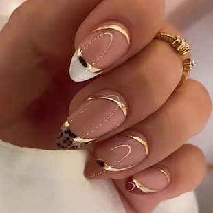 Europe and the United States foreign trade ins Wind almond armor shiny gold foil color matching leopard French white fake nails finished wholesale