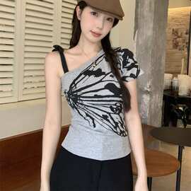 人棉露肩吊带T恤女夏季2026新款修身小个子辣妹一字肩打底上衣ins