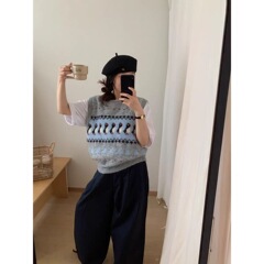 小企鹅韩系风复古卡通毛衣背心秋冬新款圆领叠穿无袖针织马甲费尔