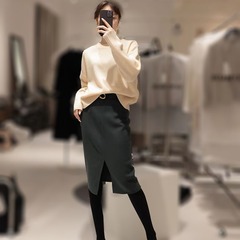 Umの魅力的な緑の夫人のウールの両面は、身を修める半身のスカートのヒップのスカートが痩せています。