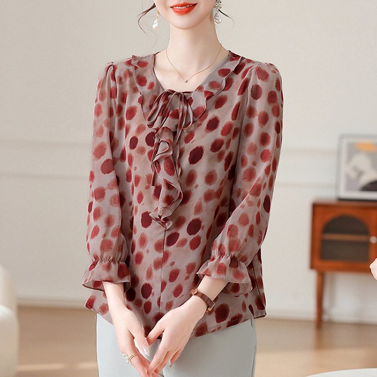 Spring Fashionable and Casual Women's Clothing, Elegant Clothing for Mothers, Easy to Control Various Daily Commuting Styles