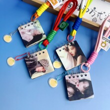 鞠婧祎亚克力连环画明星活页相册挂件彩绳钥匙扣钥匙圈书包挂饰