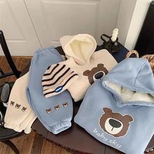 冬季儿童套装韩范男女童加绒加厚连帽卫衣小熊印花休闲卫裤两件套