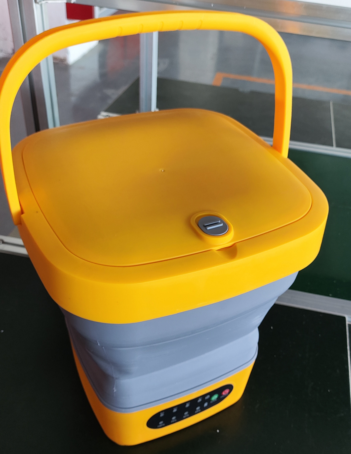 Car Washing Machine, Small Household Multi-Functional Water Tank, Lithium Battery Portable Roller-Type Smart Folding Cleaning Machine
