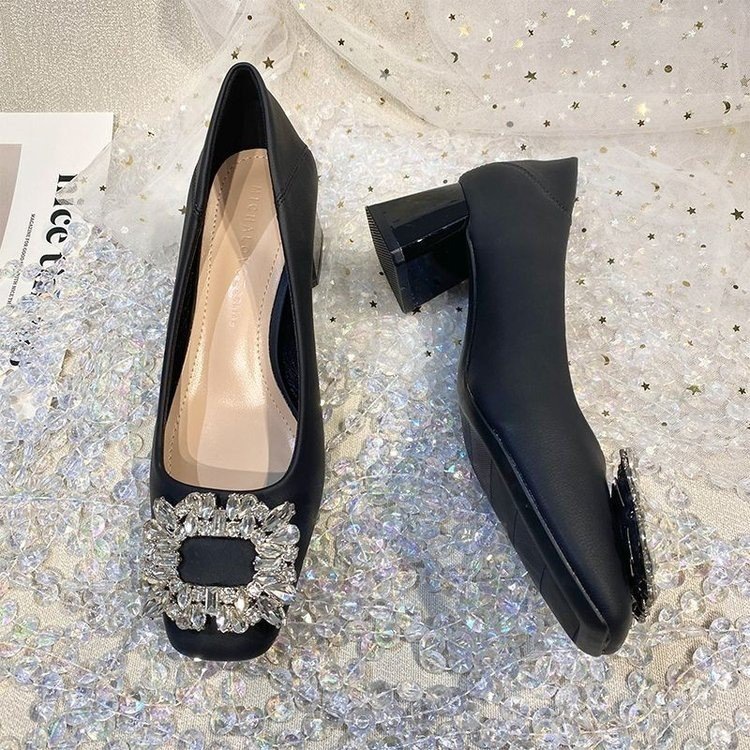 2025 Spring and Summer French Off-White High-Heeled Shoes for Women New Soft Leather Commuter Square Toe Thick Heel Rhinestone Temperament Shoes