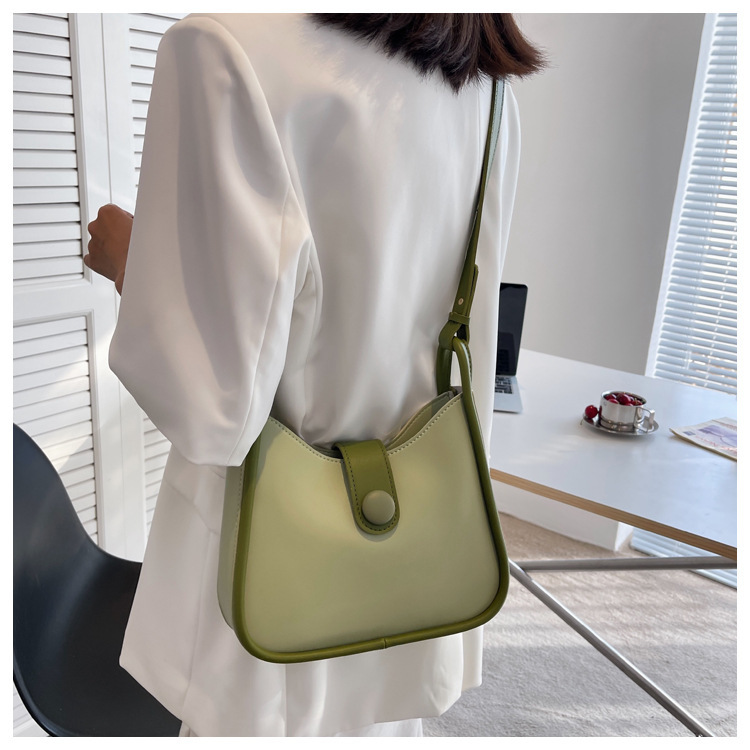 fashion contrast color line underarm bag messenger bag25219cmpicture2