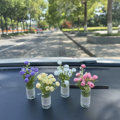 vase flower car accessories — Car ornaments
