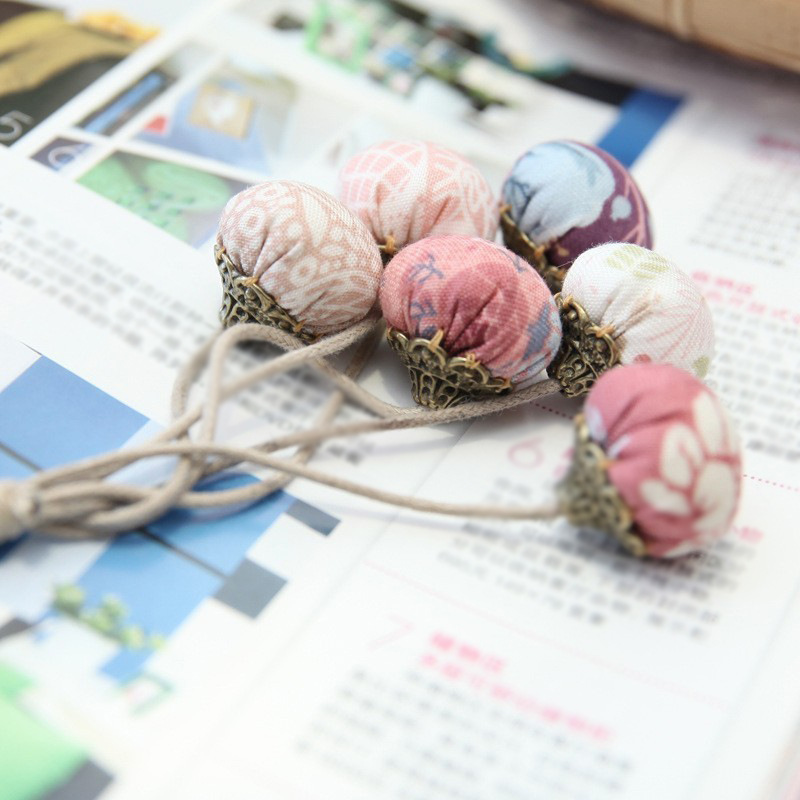 Lirio de los valles coche colgante patchwork adornos Lu bordado hecho a mano bordado DIY patchwork material de producción paquete adornos colgantes