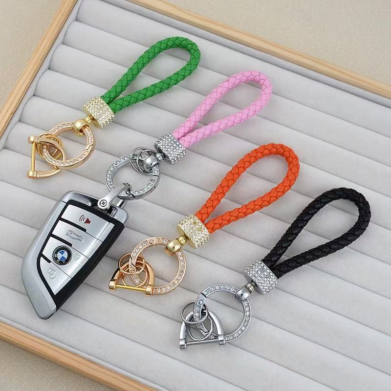 Internet Celebrity Car Keychain Pendant Diamond Key Ring Ring Hand-Woven Leather Rope Anti-Lost D-Shaped Key Chain Wholesale