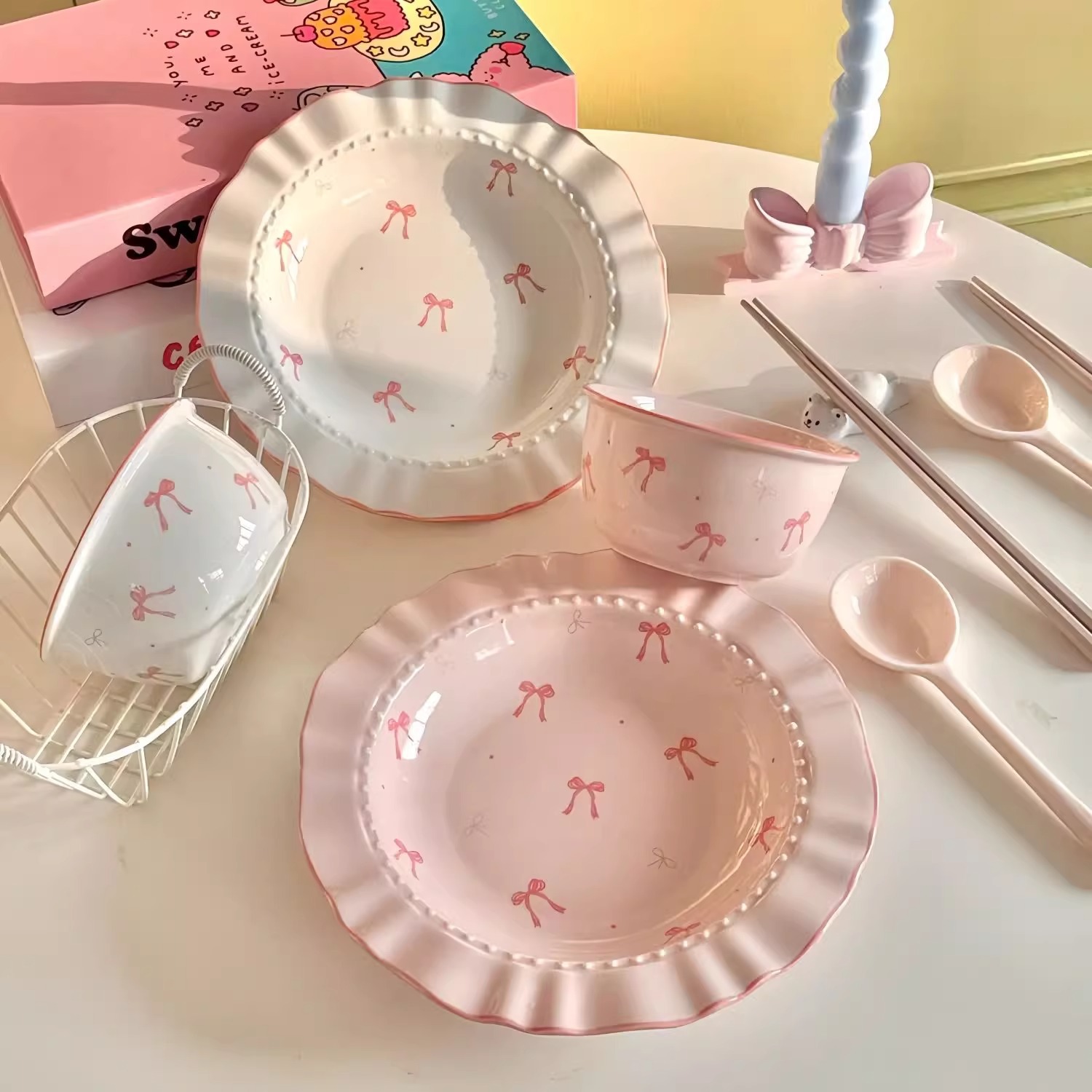 可爱碗ins风蝴蝶结碗碟套装家用盘子泡面碗酸奶碗高颜值陶瓷餐具