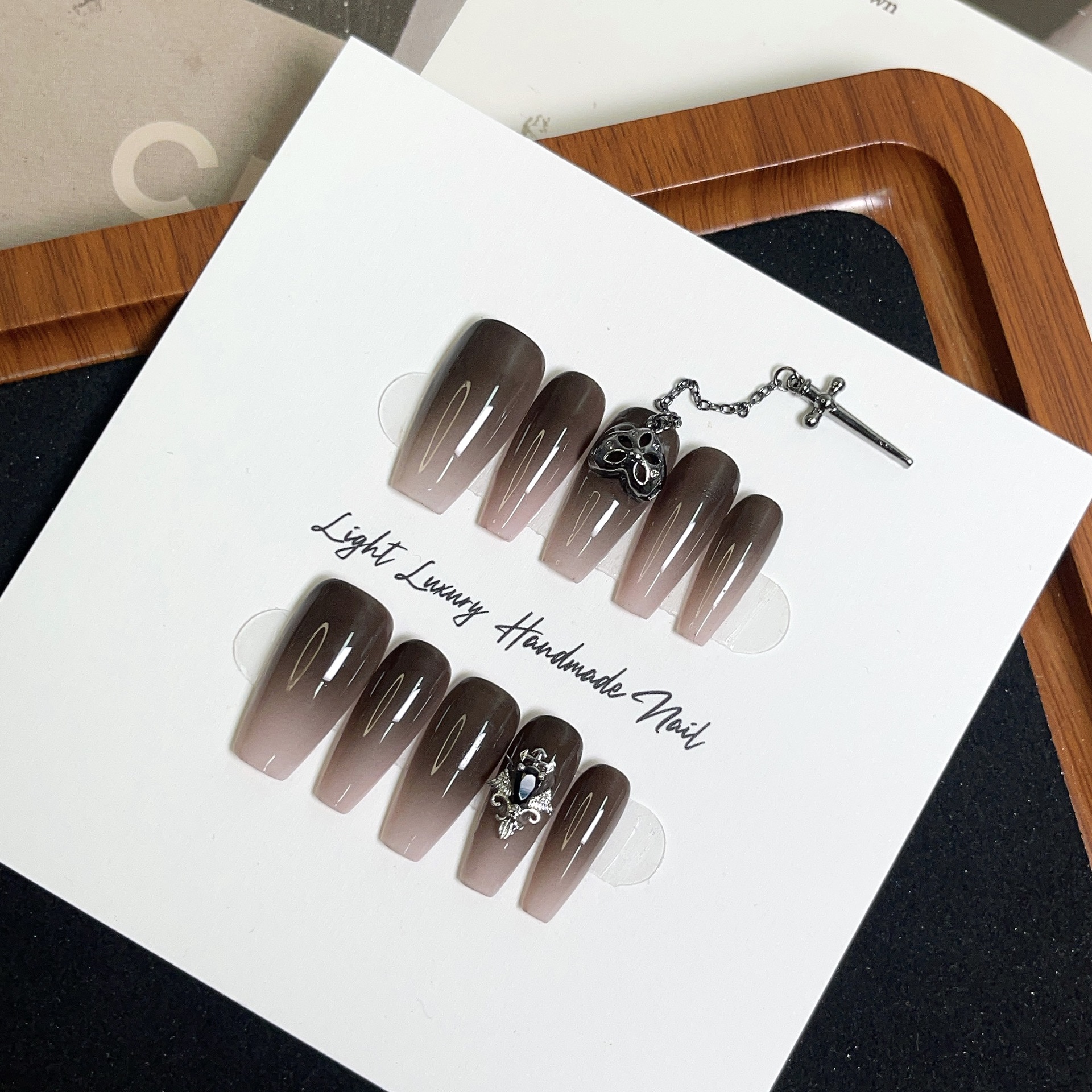 【安艺精品】铜饰品喷枪渐变宝剑手工穿戴甲片轻奢纯手工高品控甲