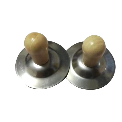 Bronze cymbals, small cymbals, gongs and drums, a full set of professional props, cymbals, three and a half phrases, stage performance props
