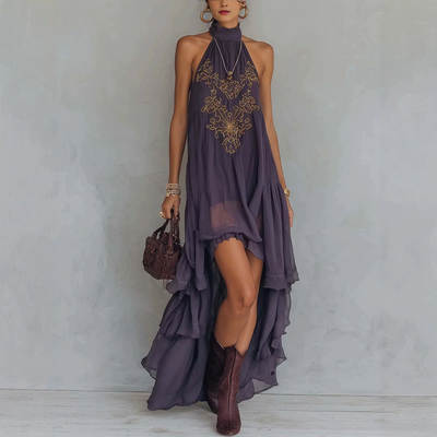 Vestido comprido sem mangas com bordado e folhos