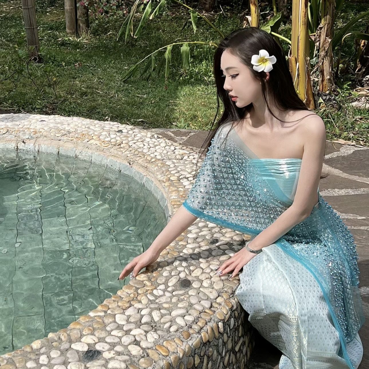 스커트 12종 + 튜브탑 + 숄 + 플루메리아 머리핀