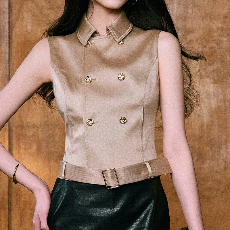 Wan |   Micro-Shimmer Twill Weave |   Detachable Lapel Cape Short Sleeveless Jacket Top