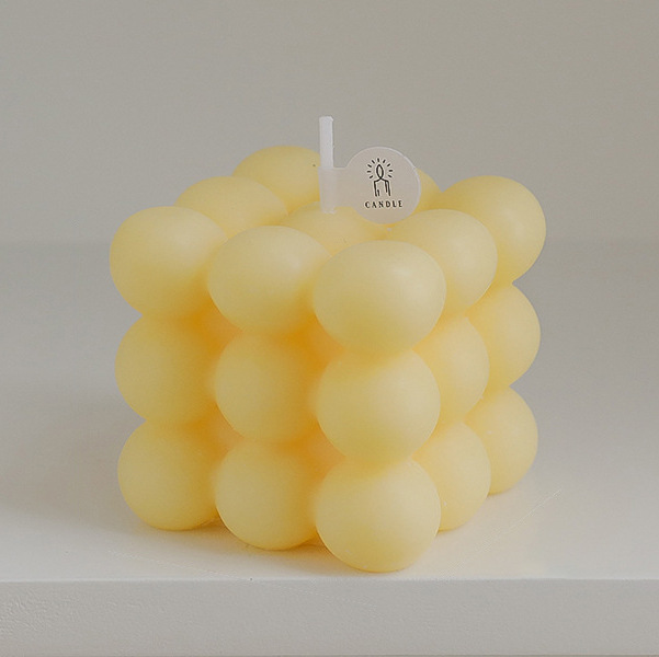 Amarillo grande (aroma: manzanilla)