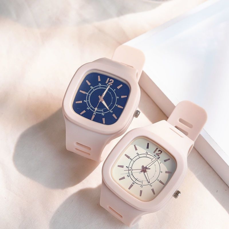 Square Internet Celebrity Watch for Male and Female Students Ins Style Simple Waterproof Sports Elegant Niche Design Couple Digital Watch