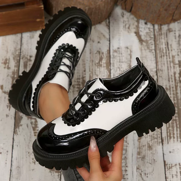 Cross-Border Color Matching Low-Top Shoes 2025 Autumn New Thick-Soled Lace-Up Foreign Trade Platform Large Size Small Leather Shoes for Women Wholesale