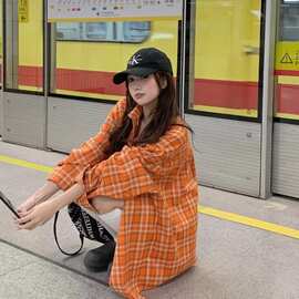 DY815美式复古翻领格子衬衫女秋季休闲百搭宽松中长款衬衣外套ins