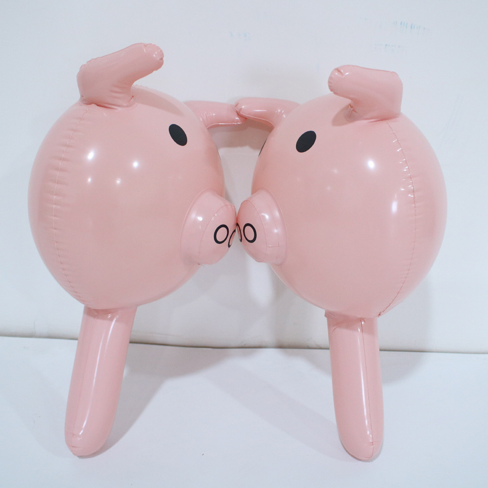 심플한 케이크 모양의 돼지머리 스틱