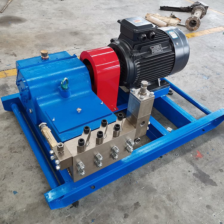 Central Intelligent Livestock Breeding High-Pressure Cleaning Machine, Multi-Gun Cleaning Machine, High-Pressure Water Shooting Equipment Central Intelligent Livestock Breeding High-Pressure Cleaning Machine, Multi-Gun Cleaning Machine, High-Pressure Water Shooting Equipment