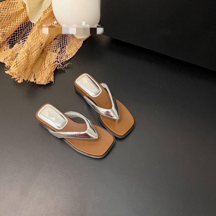 La versión coreana de las zapatillas de flip flops para mujeres en verano 06 nuevo temperamento de verano zapatillas de playa de vacaciones zapatillas de mujer image 6
