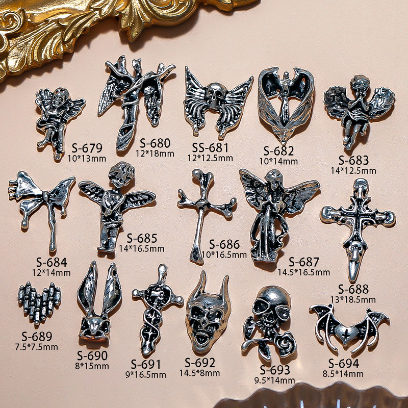 Dark style retro Halloween nail accessories cross heart heart heart ancient silver metal nail decorations