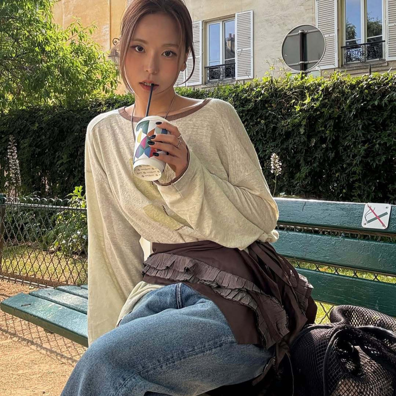 Korean Niche Brand, Celebrity Style, Color-Blocked Off-Shoulder Long-Sleeve Top, Blouse, T-Shirt, Base Layer Korean Niche Brand, Celebrity Style, Color-Blocked Off-Shoulder Long-Sleeve Top, Blouse, T-Shirt, Base Layer
