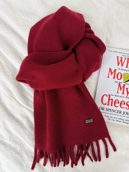 276 tassel scarf red