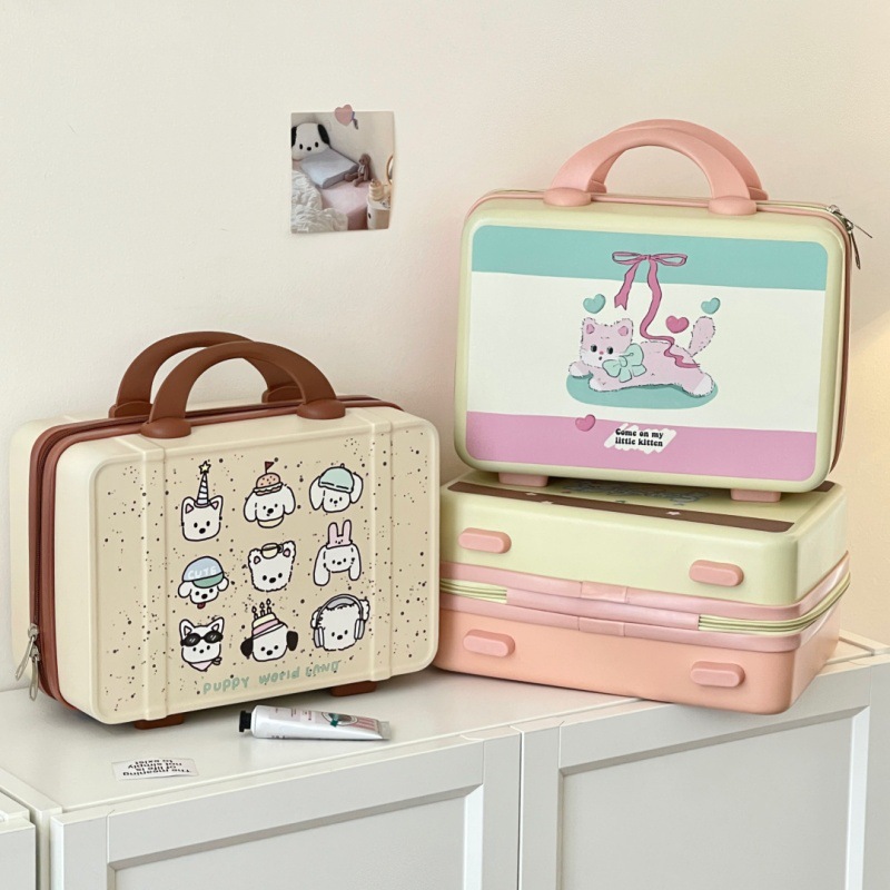 Diseño original de dibujos animados ilustración maquillaje de alta capacidad portátil para el cuidado de la piel maleta de almacenamiento maquillaje