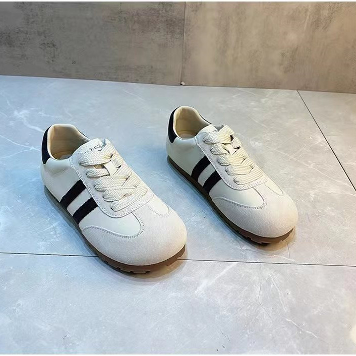 Casual Women's German Trainer Shoes Versatile Flat Sole Sneakers_voghion.com