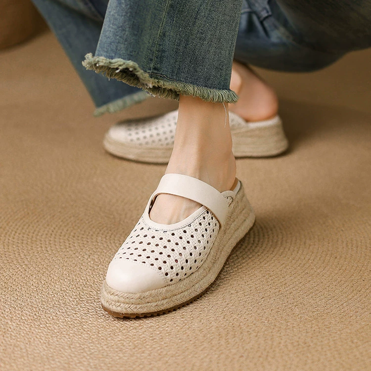 Французские ретро-сандалии на каблуке женские летние новые тапочек