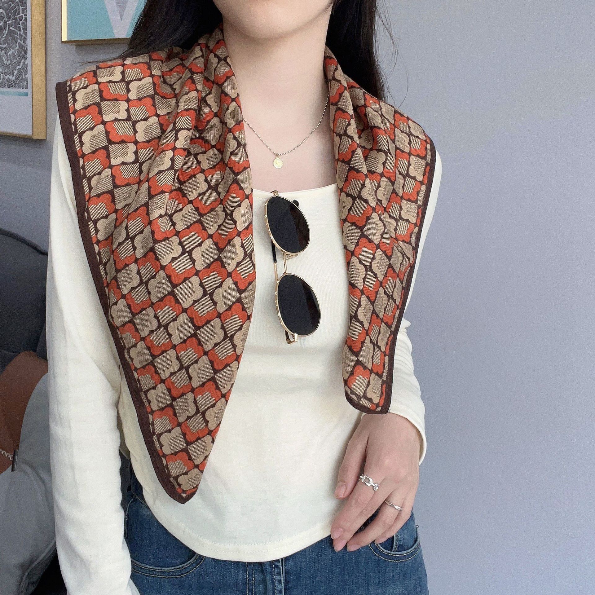 Primavera estilo coreano nicho algodón y lino sensación pequeña flor bufanda elegante suave decorativo chal regalo del Día DE LA Madre 68 bufanda cuadrada