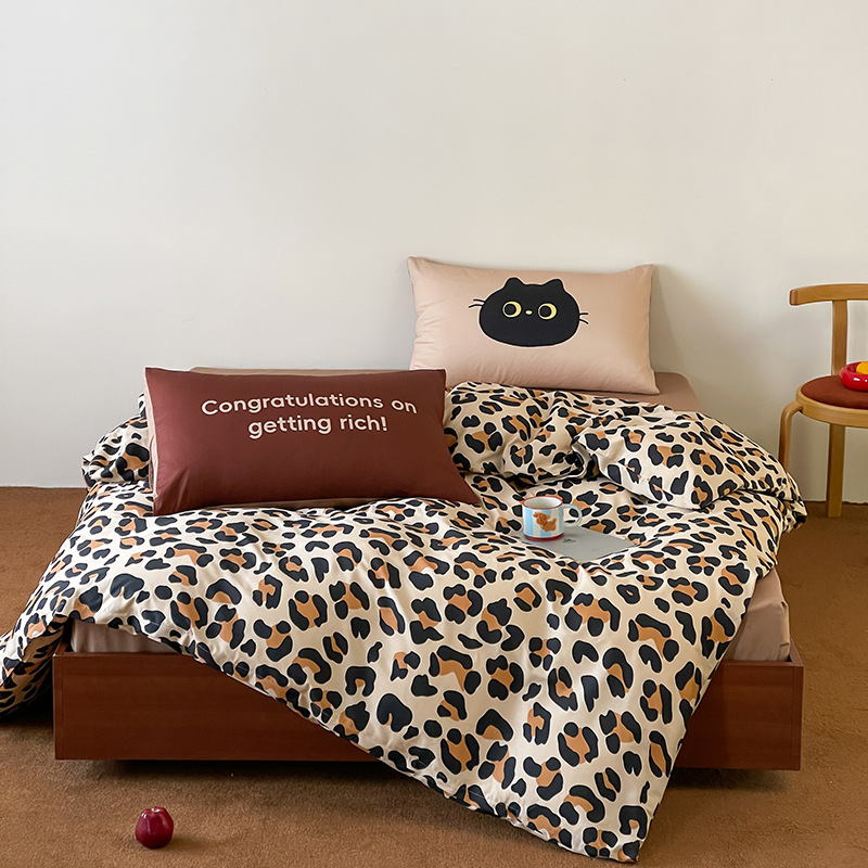 Cartoon Cotton Four-piece Bedding Set Cute Korean Style Bed Set_voghion.com