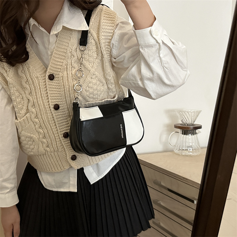 2024 가을과 겨울 신상품 한국 스타일 여성 가방 컬러 매칭 체인 작은 가방 성격 마작 가방 패션 어깨 메신저 가방