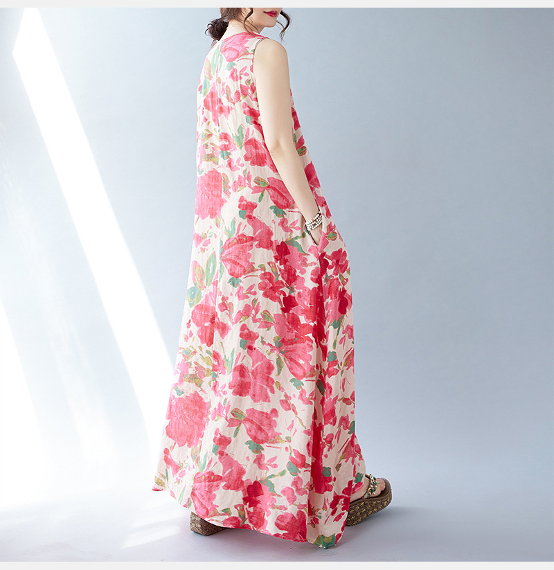 Real Shot Of The 2024 Summer New Bohemian Artistic Loose Sleeveless Round-neck Printed Mid-length Dress For Women_ecoleips.com