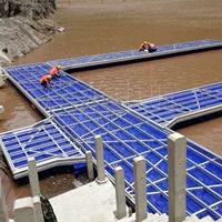Незаменимый для водных развлечений плавучий понтонный яхтенный док, безопасный и удобный.