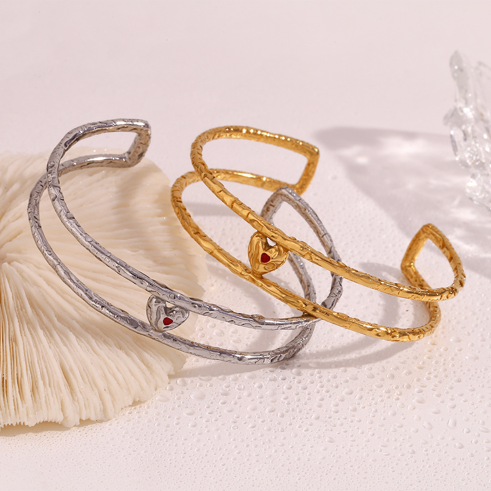 Model Show Heart Open Stainless Steel Bracelet