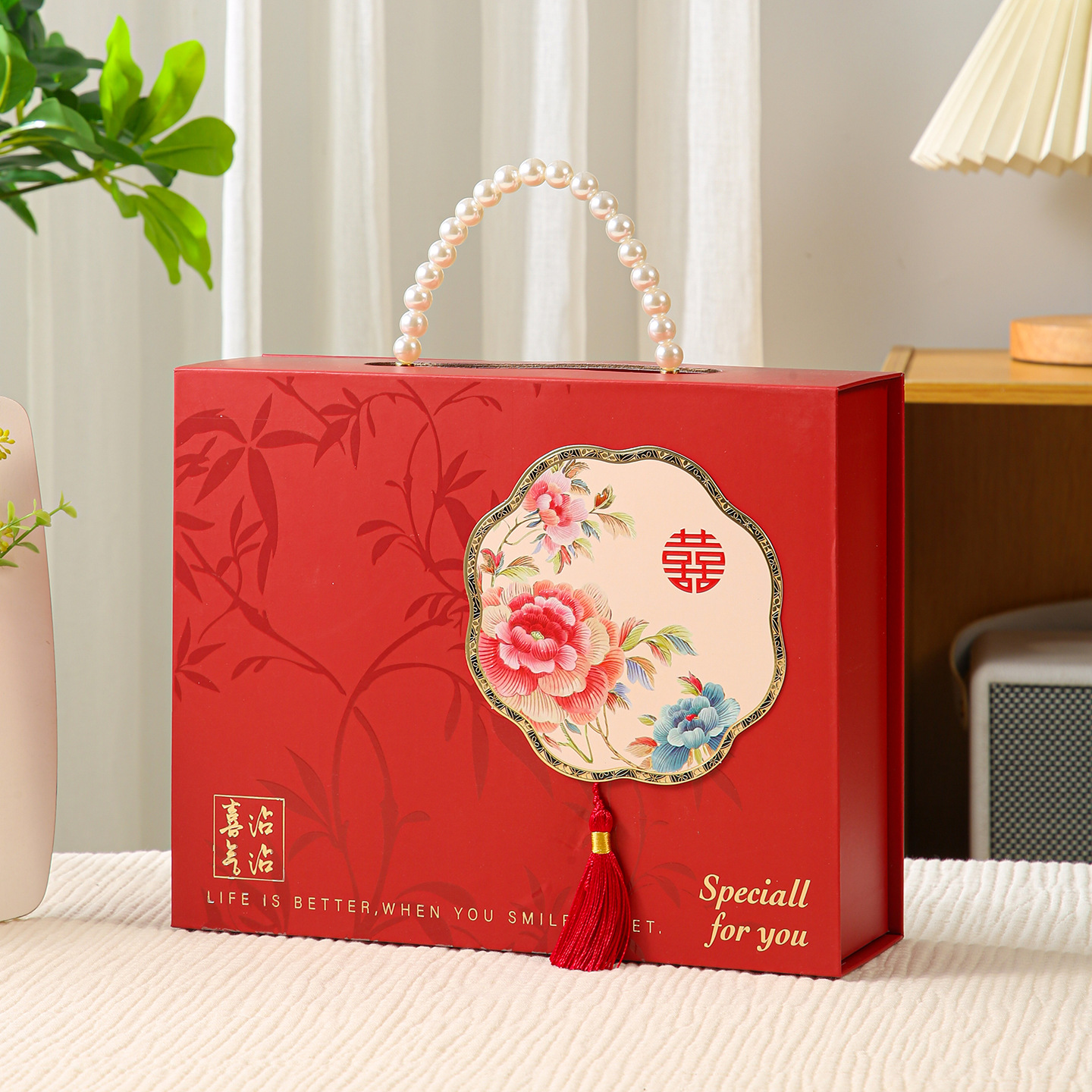 喜糖盒子高级感结婚用小众新款糖盒包装盒婚礼伴手礼空盒烫金礼盒