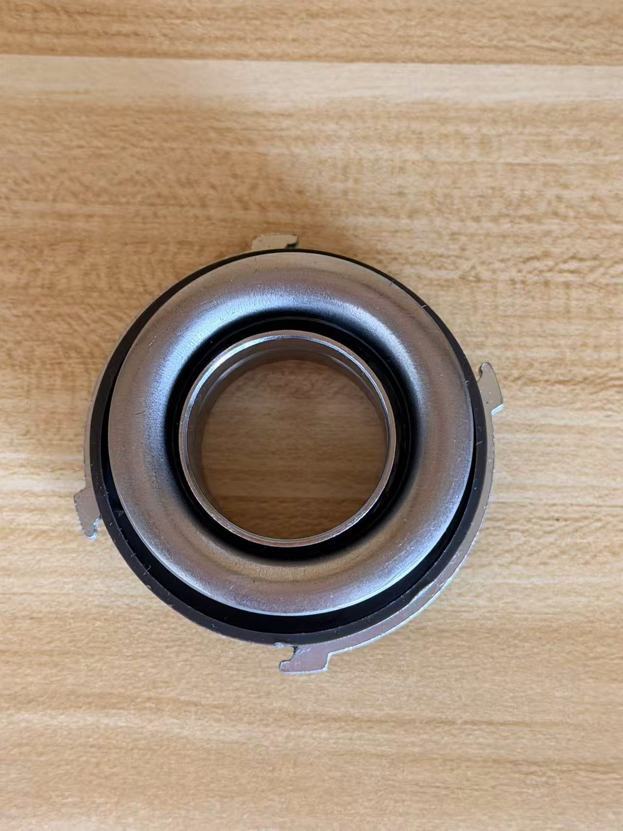 Car clutch model 41421-02000 is suitable for agricultural machinery, clutch bearings and release bearings are available in stock