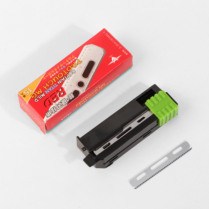 Jess foreign trade cross-border old stainless steel razor feather safety mesh blade eyebrow shaving blade wholesale