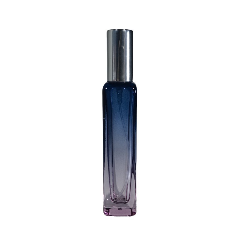グラデーションスクエア香水ボトル 10ml15ml ハイエンドポータブルプレススプレーボトル香水スプレー化粧品ボトル|undefined