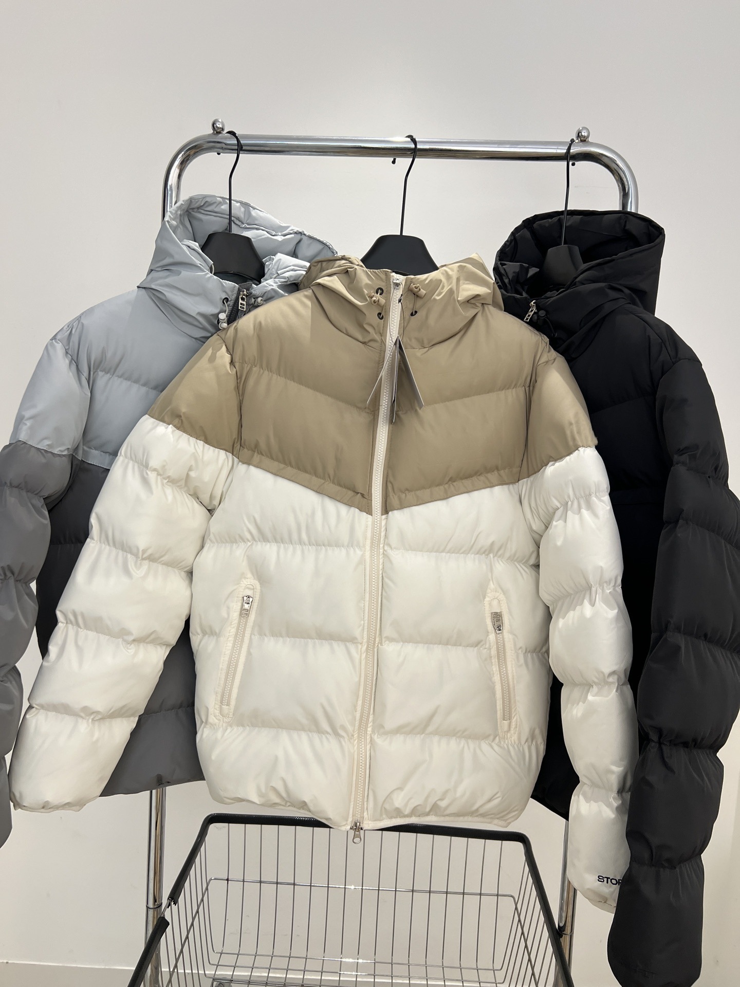 Winter keep warm down jacket with down with hood for men and women