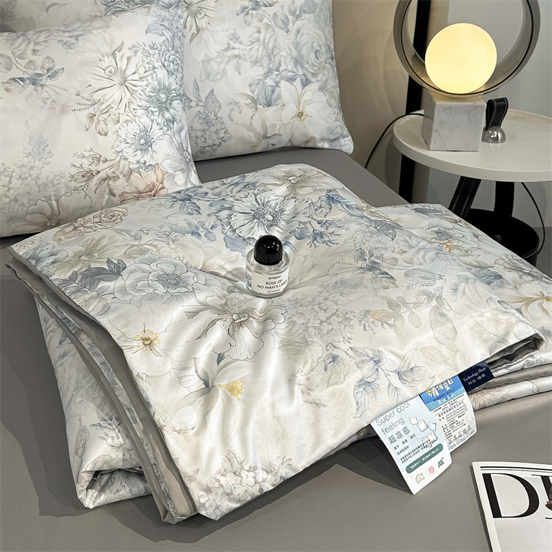 Edredón de verano de seda de hielo lavado con impresión digital, sensación fresca de verano, edredón fresco de verano simple y doble, edredón de aire acondicionado de cuatro piezas